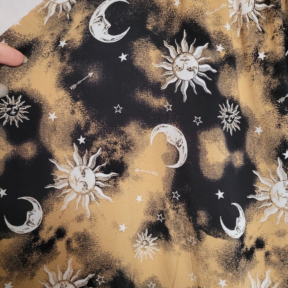 NWT No Boundaries Celestial Sun Moon Stars Tank Top Women's Size XXL(19) - Picture 3 of 11